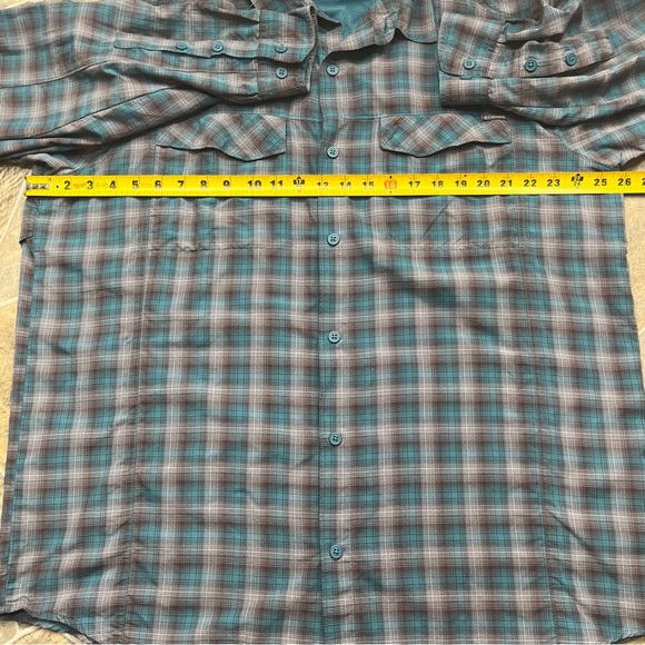Columbia Omni-Shield Long Sleeve Button Down Shirt - Picture 7 of 9